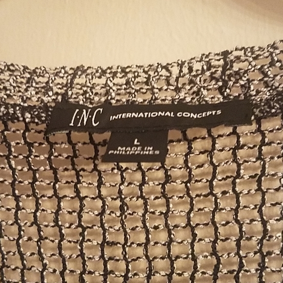 INC INTERNATIONAL CONCEPRS TOP. - Picture 2 of 8